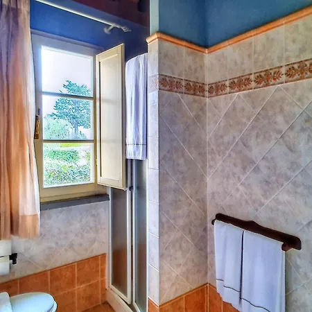 Spacious With Shared Pool